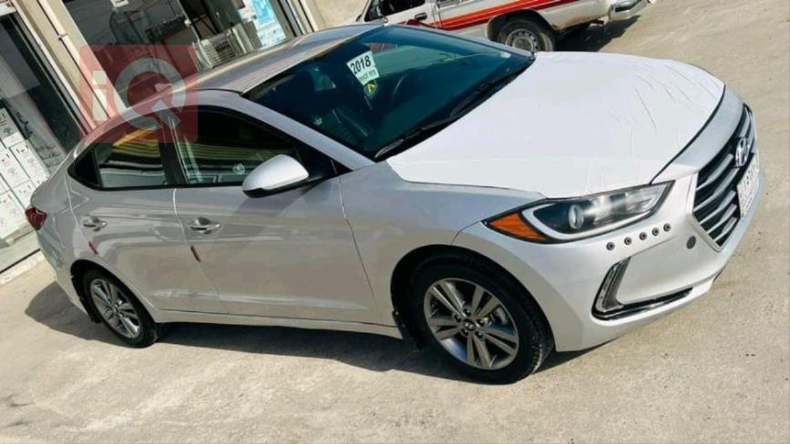 هیوندای ئەلەنترا
